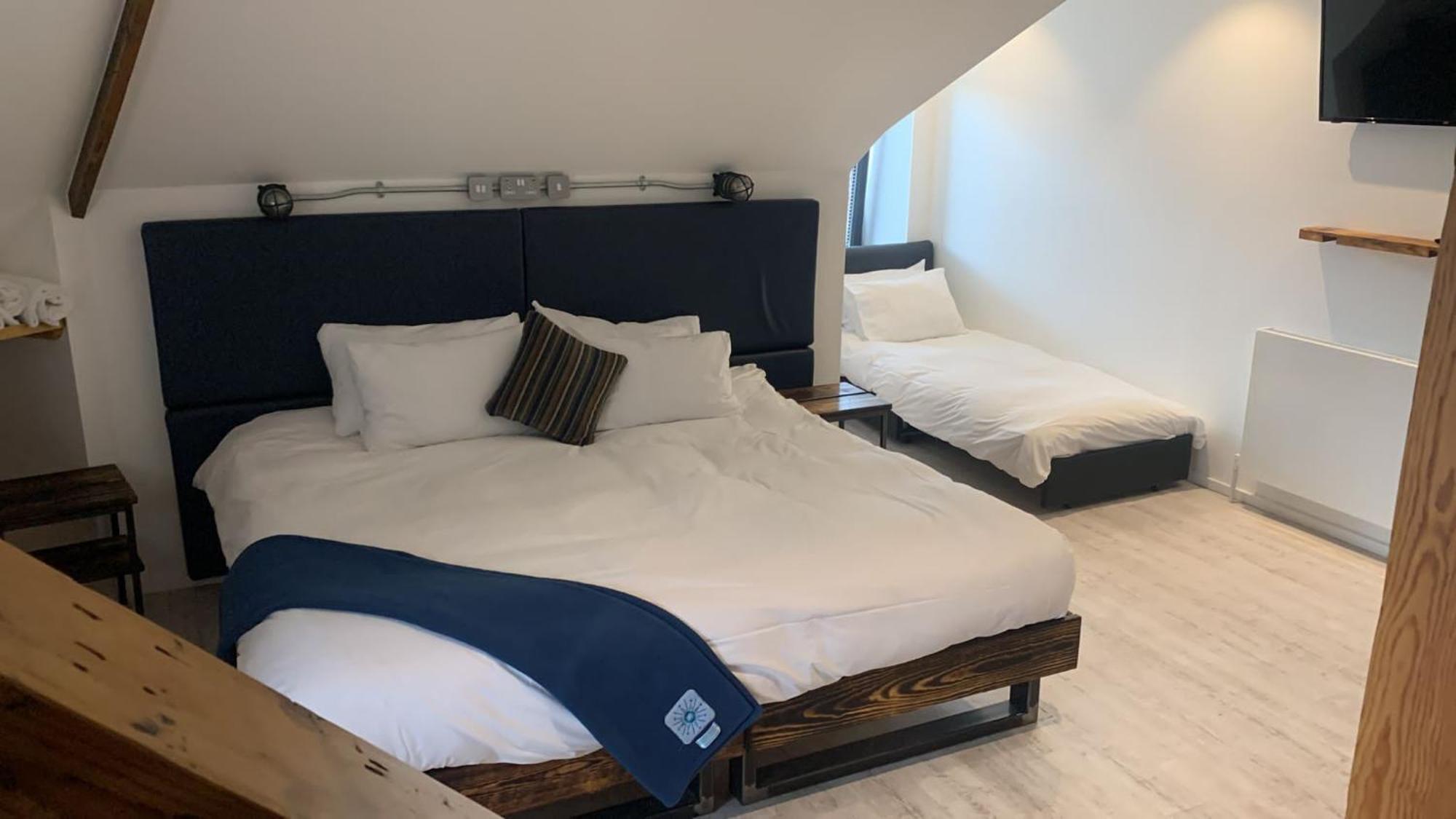Cardiff Arms Bistro & Hotel Treorky Eksteriør billede